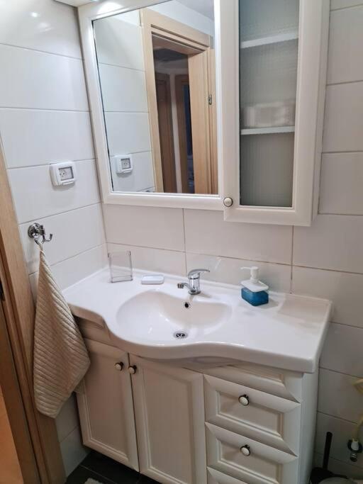 מרחק נגיעה בתקווה Apartamento Petach Tikva Exterior foto